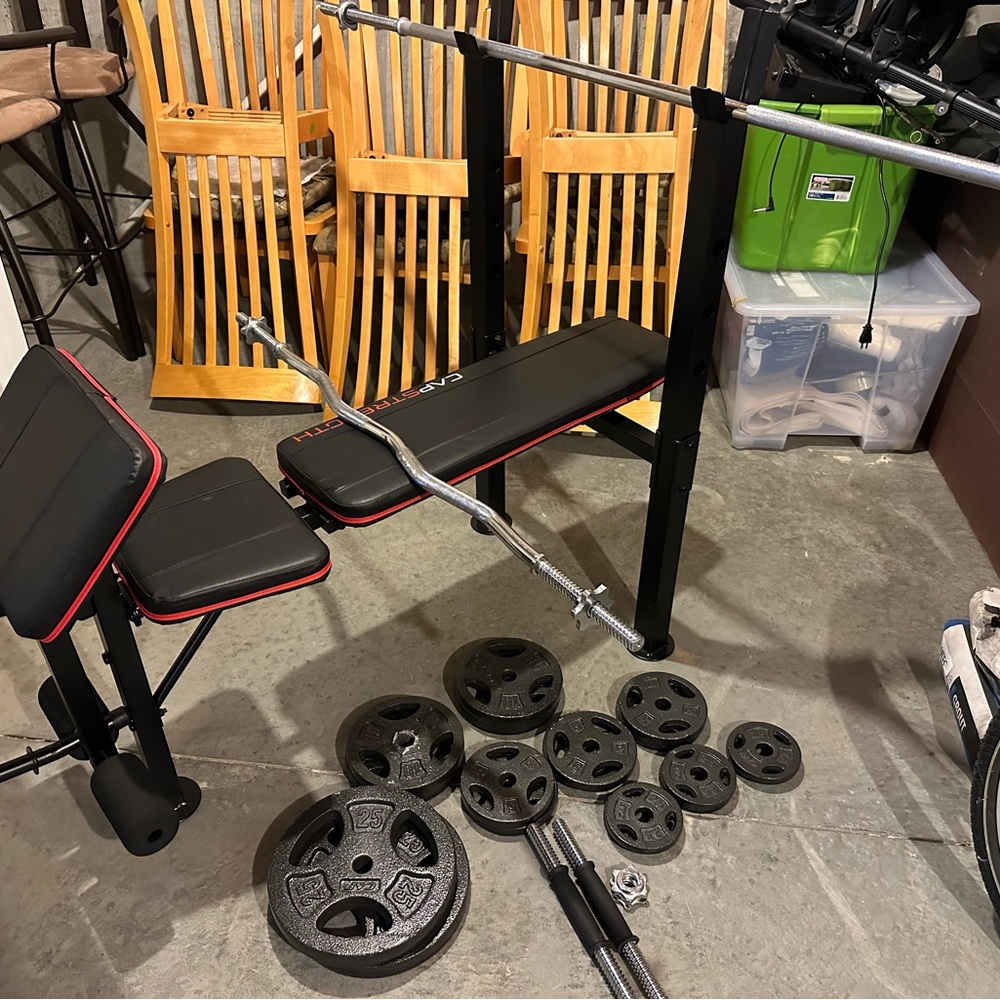 Metal weight set (135 lbs)